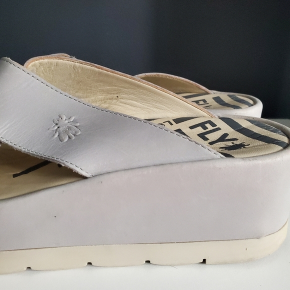 Fly London shoes - Picture 4 of 7